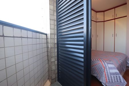 Apartamento à venda com 93m², 3 quartos e 2 vagasVaranda Quarto 1 suíte