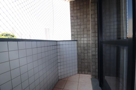 Apartamento à venda com 93m², 3 quartos e 2 vagasVaranda Sala