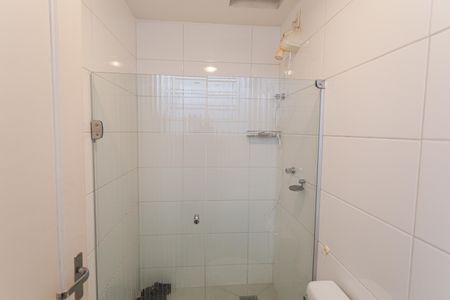 Casa à venda com 206m², 5 quartos e 1 vagaBanheiro de Serviço