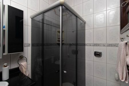 Casa à venda com 440m², 3 quartos e 5 vagas Casa à venda com 440m², 3 quartos e 5 vagasBanheiro de Serviço