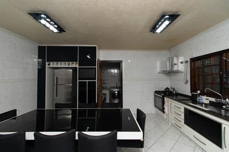 Casa à venda com 440m², 3 quartos e 5 vagas Casa à venda com 440m², 3 quartos e 5 vagasCozinha
