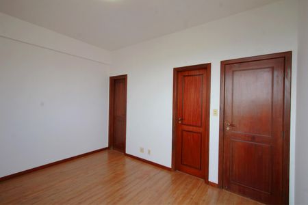 Apartamento à venda com 120m², 4 quartos e 2 vagasSuite