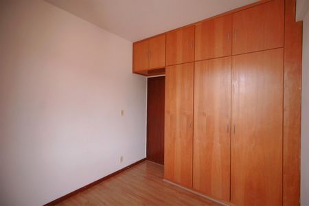 Apartamento à venda com 120m², 4 quartos e 2 vagasQuarto 3