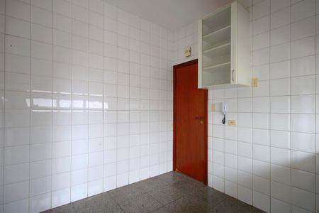 Apartamento à venda com 120m², 4 quartos e 2 vagasCozinha