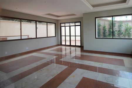 Apartamento à venda com 120m², 4 quartos e 2 vagasÁrea comum - Salão de festas