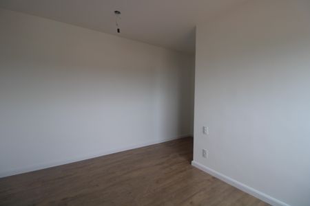 Apartamento à venda com 74m², 2 quartos e 2 vagasSuíte 2