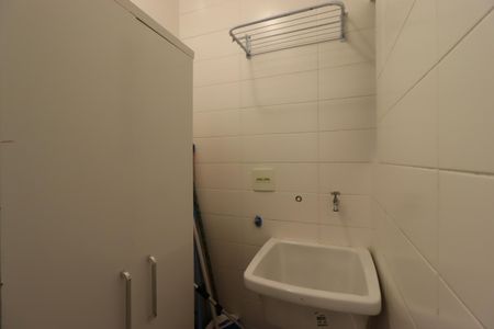 Casa para alugar com 72m², 2 quartos e 1 vagaÁrea de Serviço