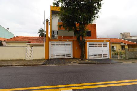 Casa para alugar com 72m², 2 quartos e 1 vagaFachada