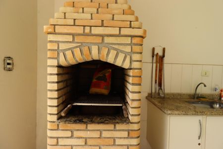 Casa para alugar com 72m², 2 quartos e 1 vagaÁrea Comum - Churrasqueira