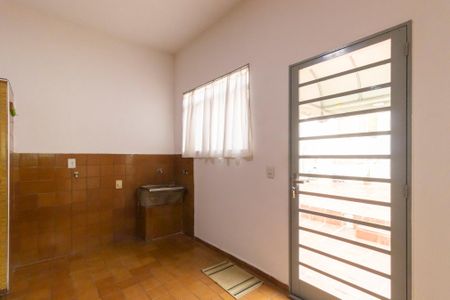 Casa à venda com 174m², 3 quartos e 3 vagas Casa à venda com 174m², 3 quartos e 3 vagasÁrea de serviço