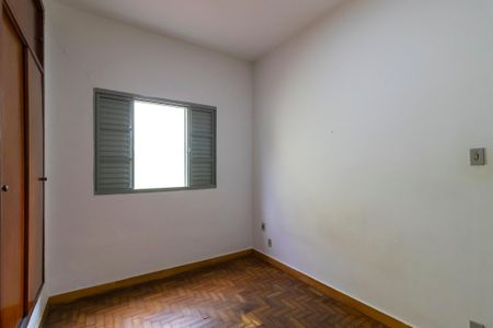 Casa à venda com 174m², 3 quartos e 3 vagas Casa à venda com 174m², 3 quartos e 3 vagasQuarto 1