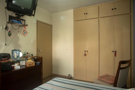 Apartamento à venda com 98m², 3 quartos e 1 vagaQuarto 2