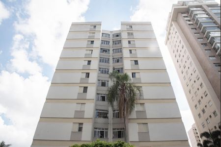 Apartamento à venda com 98m², 3 quartos e 1 vagaFachada