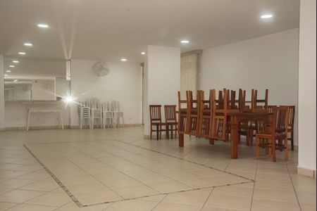Apartamento à venda com 98m², 3 quartos e 1 vagaÁrea comum - Salão de festas