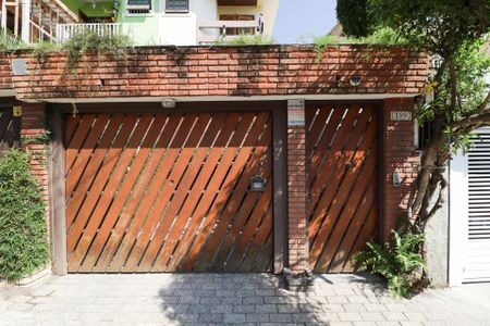 Casa à venda com 140m², 3 quartos e 3 vagasFachada
