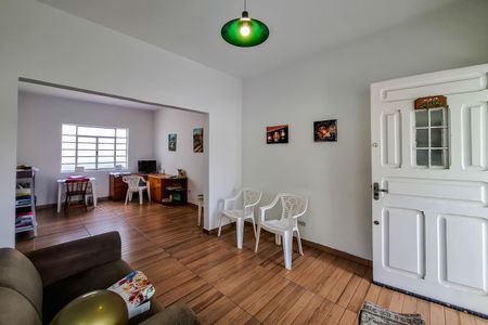 Casa à venda com 155m², 4 quartos e 1 vaga Casa à venda com 155m², 4 quartos e 1 vagaSala
