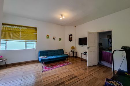 Casa à venda com 155m², 4 quartos e 1 vaga Casa à venda com 155m², 4 quartos e 1 vagaSala