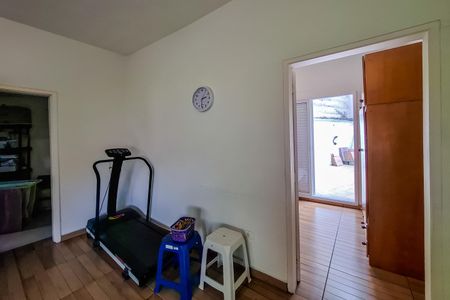 Casa à venda com 155m², 4 quartos e 1 vaga Casa à venda com 155m², 4 quartos e 1 vagaQuarto 4