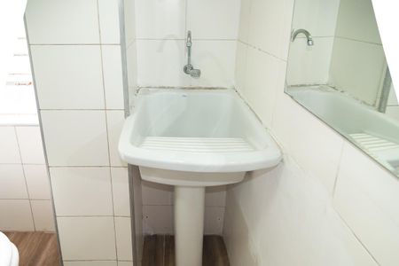 Apartamento à venda com 40m², 1 quarto e sem vagaBanheiro
