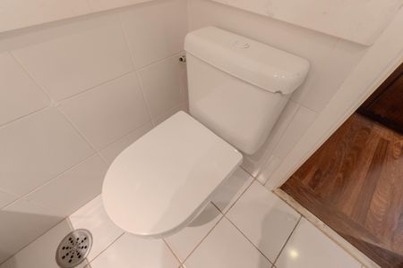 Apartamento à venda com 90m², 2 quartos e 2 vagas Apartamento à venda com 90m², 2 quartos e 2 vagasBanheiro