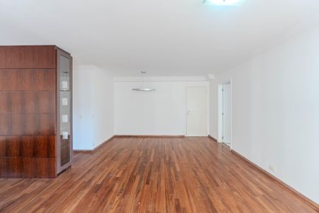 Apartamento à venda com 90m², 2 quartos e 2 vagas Apartamento à venda com 90m², 2 quartos e 2 vagasSala
