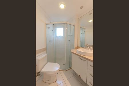 Apartamento à venda com 90m², 2 quartos e 2 vagas Apartamento à venda com 90m², 2 quartos e 2 vagasBanheiro da Suíte 1