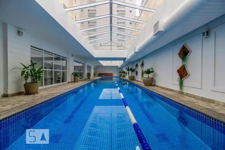 Apartamento à venda com 90m², 2 quartos e 2 vagas Apartamento à venda com 90m², 2 quartos e 2 vagasÁrea comum - Piscina