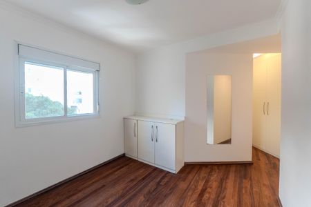 Apartamento à venda com 90m², 2 quartos e 2 vagas Apartamento à venda com 90m², 2 quartos e 2 vagasSuíte 1