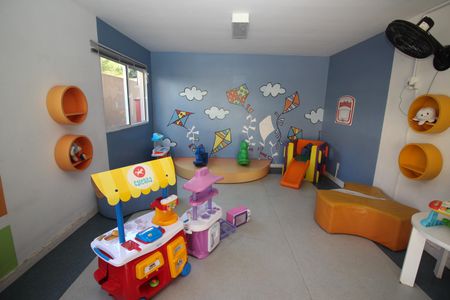 Apartamento à venda com 71m², 3 quartos e 1 vaga Apartamento à venda com 71m², 3 quartos e 1 vagaBrinquedoteca