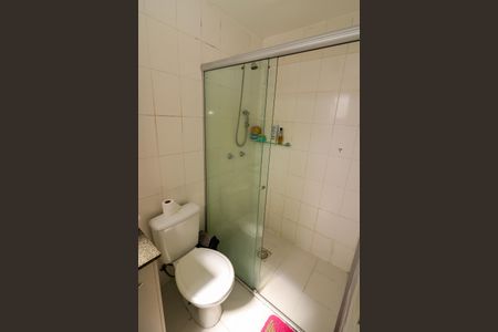 Apartamento à venda com 71m², 3 quartos e 1 vaga Apartamento à venda com 71m², 3 quartos e 1 vagaBanheiro da Suíte