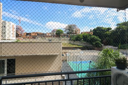 Apartamento à venda com 71m², 3 quartos e 1 vaga Apartamento à venda com 71m², 3 quartos e 1 vagaVista da Sala