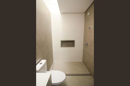 Casa de condomínio à venda com 209m², 3 quartos e 2 vagas Casa de condomínio à venda com 209m², 3 quartos e 2 vagasBanheiro da Suíte 3