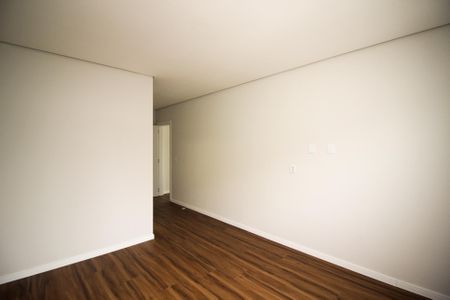 Casa de condomínio à venda com 209m², 3 quartos e 2 vagas Casa de condomínio à venda com 209m², 3 quartos e 2 vagasSuíte 3