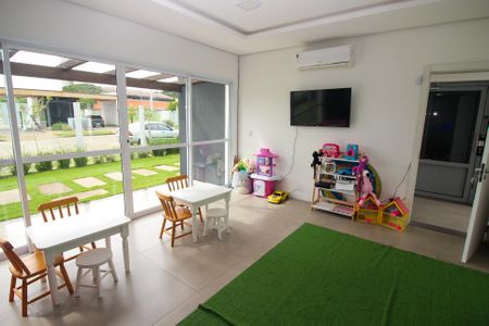 Casa de condomínio à venda com 209m², 3 quartos e 2 vagas Casa de condomínio à venda com 209m², 3 quartos e 2 vagasBrinquedoteca