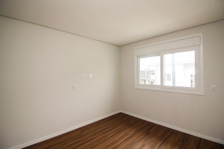 Casa de condomínio à venda com 209m², 3 quartos e 2 vagas Casa de condomínio à venda com 209m², 3 quartos e 2 vagasSuíte 3