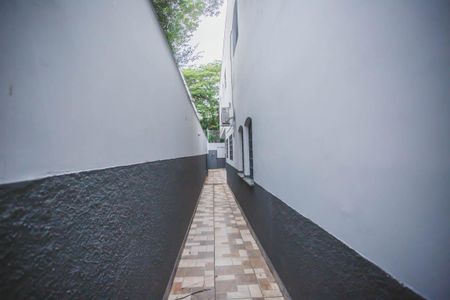 Casa à venda com 500m², 4 quartos e 5 vagas Casa à venda com 500m², 4 quartos e 5 vagasCorredor Lateral