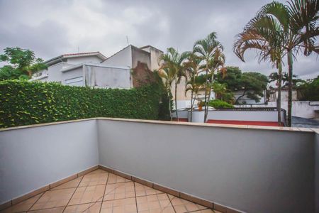 Casa à venda com 500m², 4 quartos e 5 vagas Casa à venda com 500m², 4 quartos e 5 vagasVaranda Suíte 3