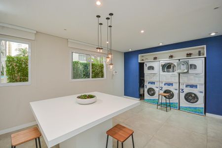 Apartamento à venda com 34m², 2 quartos e 1 vagaÁrea comum