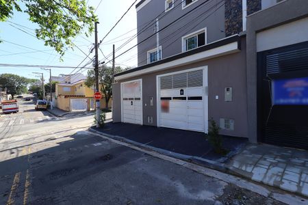 Casa à venda com 100m², 2 quartos e 2 vagasFachada