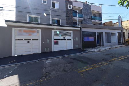 Casa à venda com 100m², 2 quartos e 2 vagasFachada