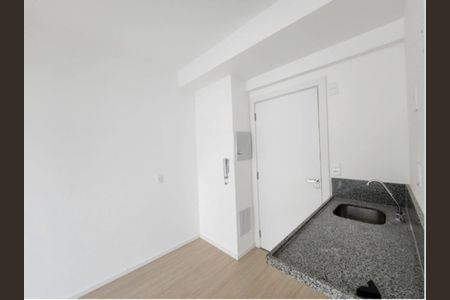 Studio à venda com 27m², 1 quarto e sem vaga Studio à venda com 27m², 1 quarto e sem vagaFoto 01