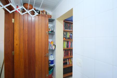 Casa à venda com 160m², 3 quartos e 1 vagaÁrea de Serviço