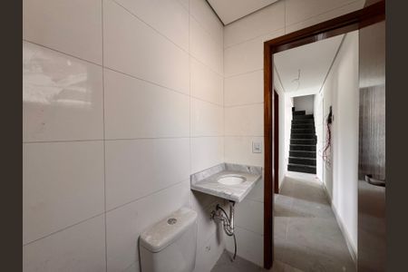 Apartamento à venda com 87m², 2 quartos e 1 vaga Apartamento à venda com 87m², 2 quartos e 1 vagaBanheiro