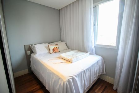 Apartamento à venda com 115m², 3 quartos e 2 vagas Apartamento à venda com 115m², 3 quartos e 2 vagasQuarto 2