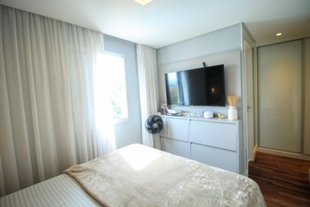 Apartamento à venda com 115m², 3 quartos e 2 vagas Apartamento à venda com 115m², 3 quartos e 2 vagasSuíte