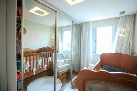 Apartamento à venda com 115m², 3 quartos e 2 vagas Apartamento à venda com 115m², 3 quartos e 2 vagasQuarto 1