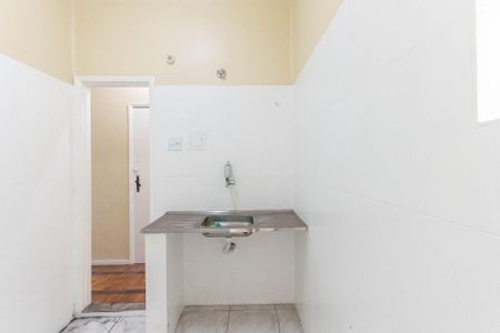 Apartamento à venda com 77m², 2 quartos e sem vagaCozinha