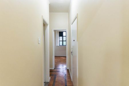 Apartamento à venda com 77m², 2 quartos e sem vagaCorredor