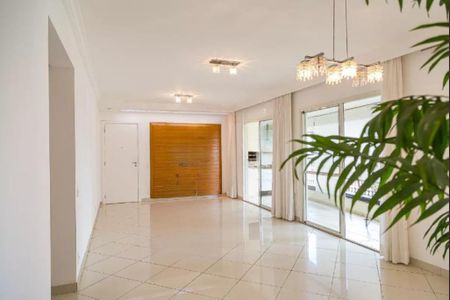 Apartamento à venda com 142m², 3 quartos e 4 vagas Apartamento à venda com 142m², 3 quartos e 4 vagasFoto 01