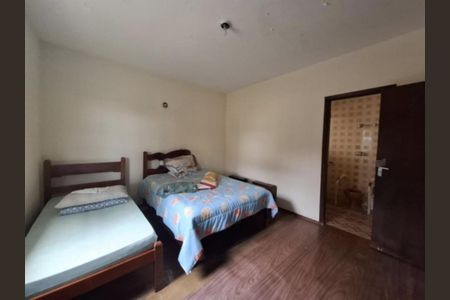 Casa à venda com 232m², 3 quartos e 2 vagas Casa à venda com 232m², 3 quartos e 2 vagasFoto 21